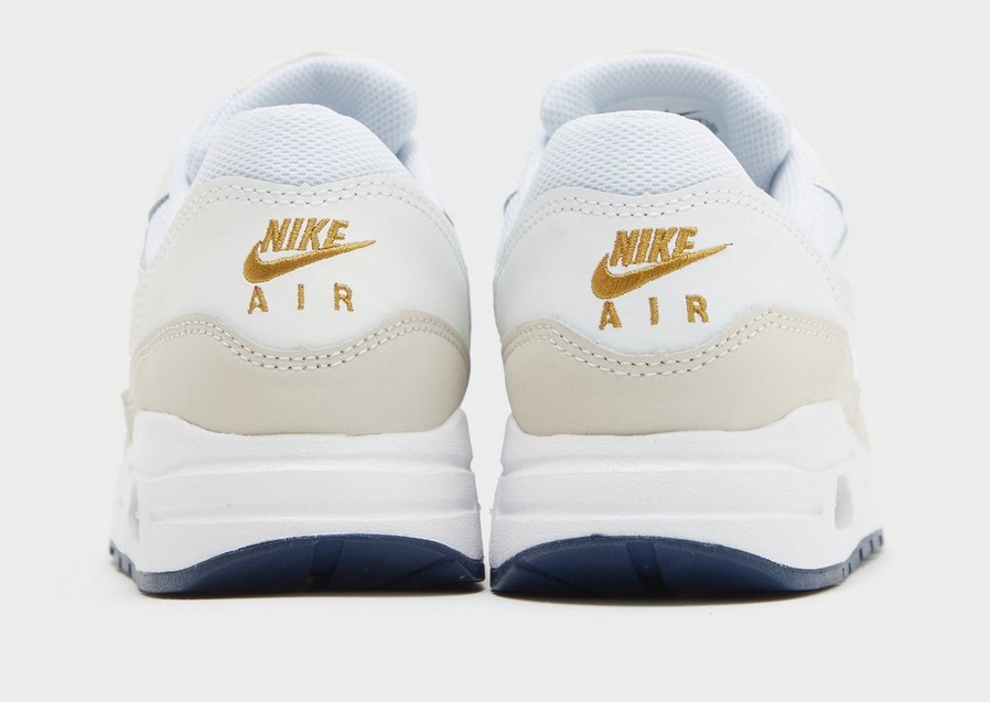 Детски маратонки NIKE AIR MAX 1 DZ3307-103 Бежов