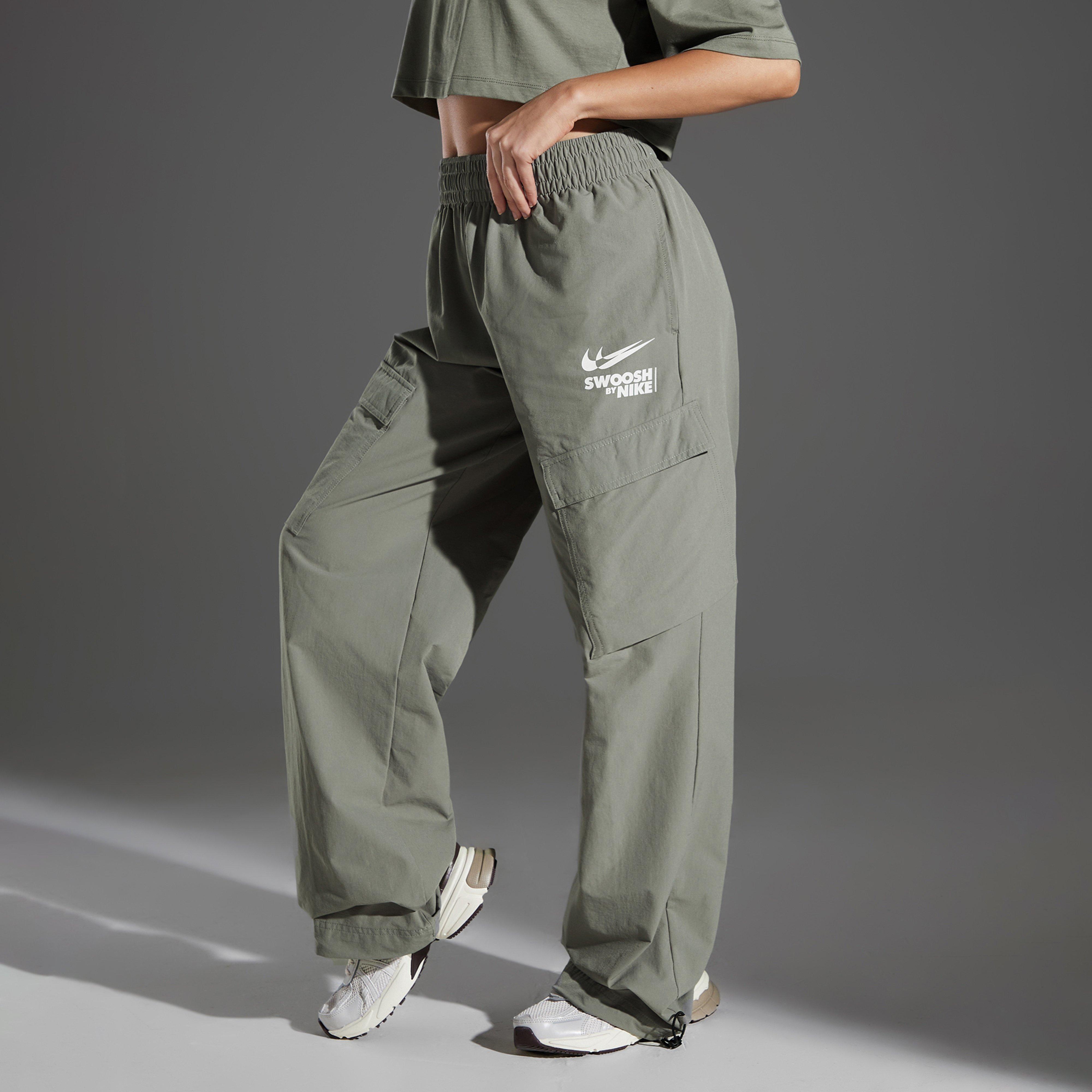 Pantaloni pentru femei NIKE PANTALONI  W NSW CARGO WOVEN GLS GYM LIFE
