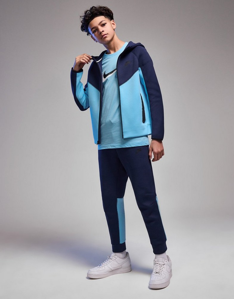 Gyerek pulóver NIKE PULÓVER CIPZÁRAS KAPUCNIS B NSW TECH FLC FZ B FD3285-410 Sötétkék