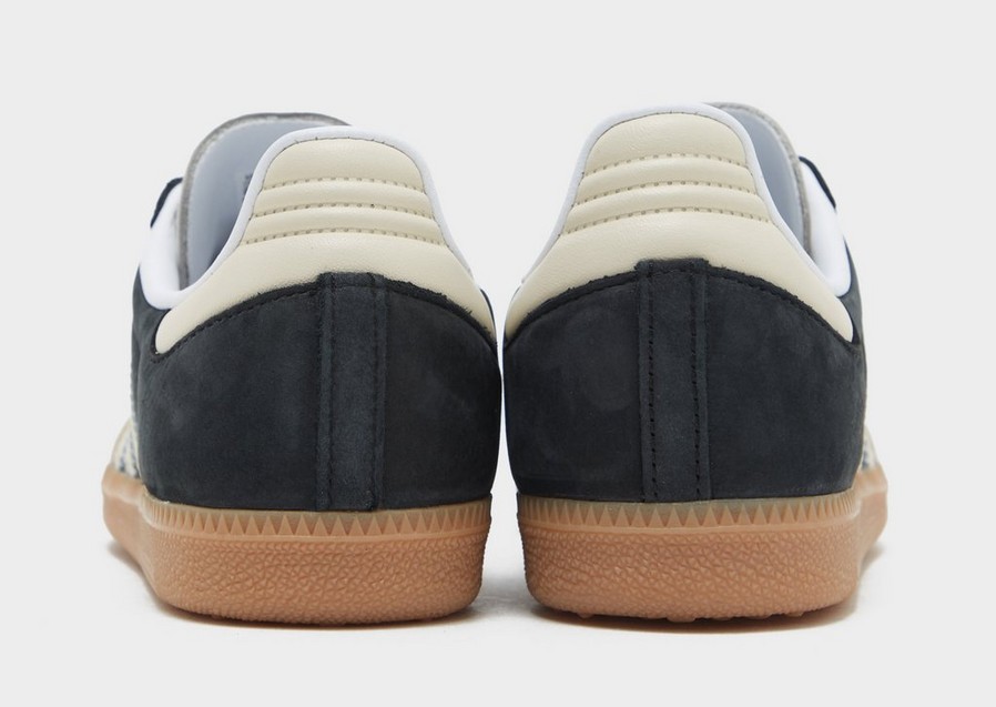 Жіночі кросівки ADIDAS SAMBA OG W IE5836 Чорний