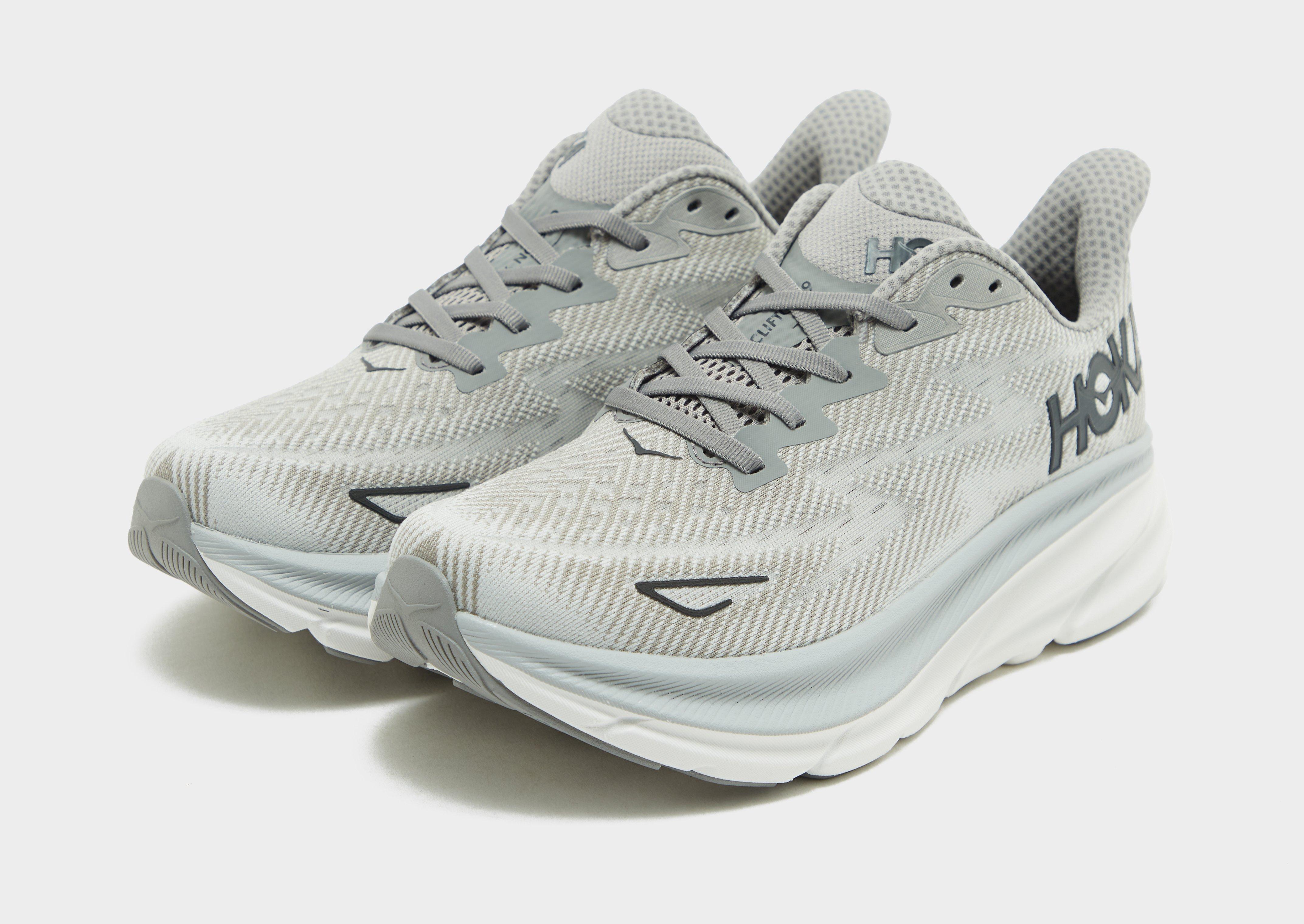 Чоловічі кросівки для бігу HOKA CLIFTON 9 1127895HMBC Сірий