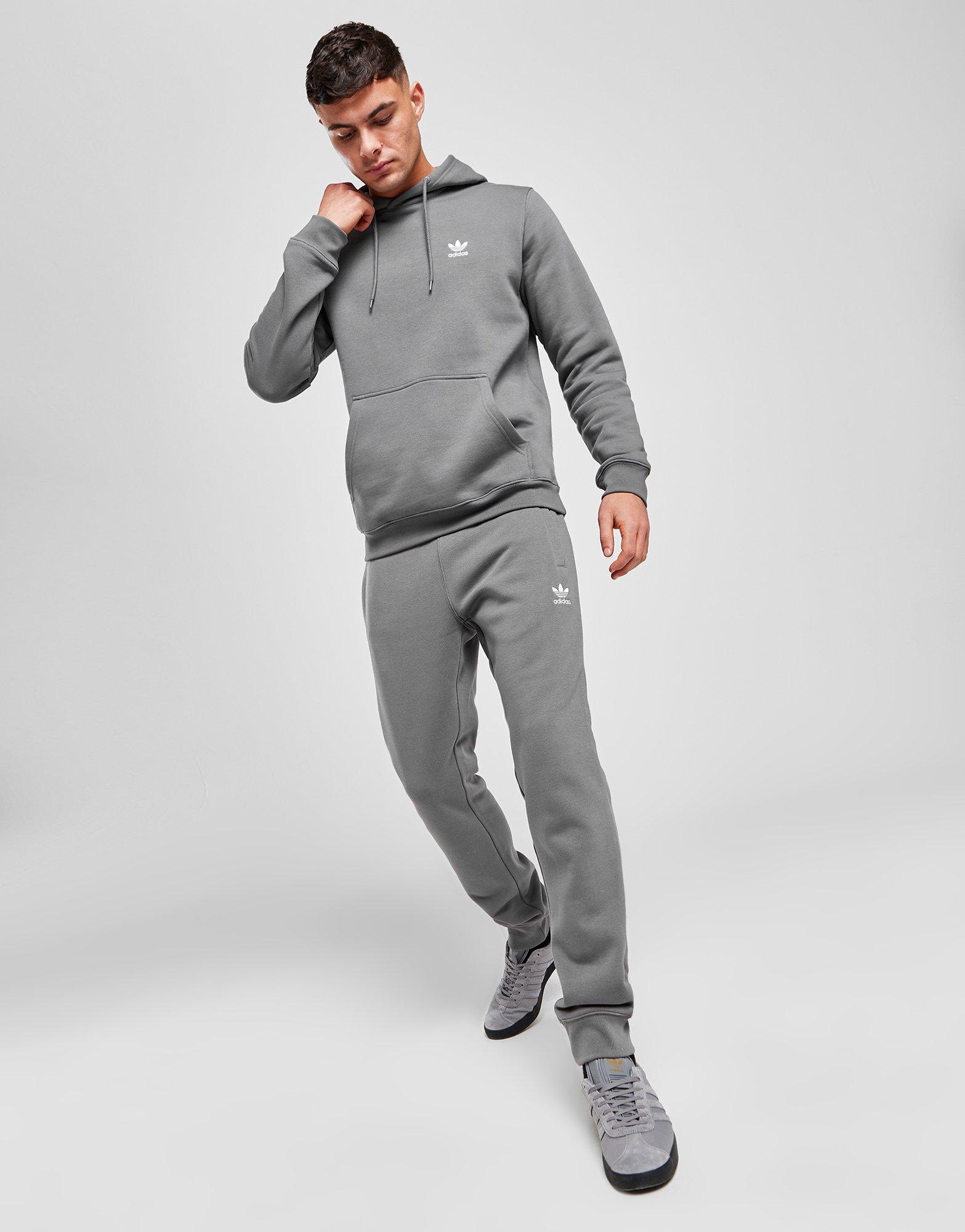 Muške hlače ADIDAS HLAČE ESSENTIALS PANT ORIGINALS CORE IZ0019 siva