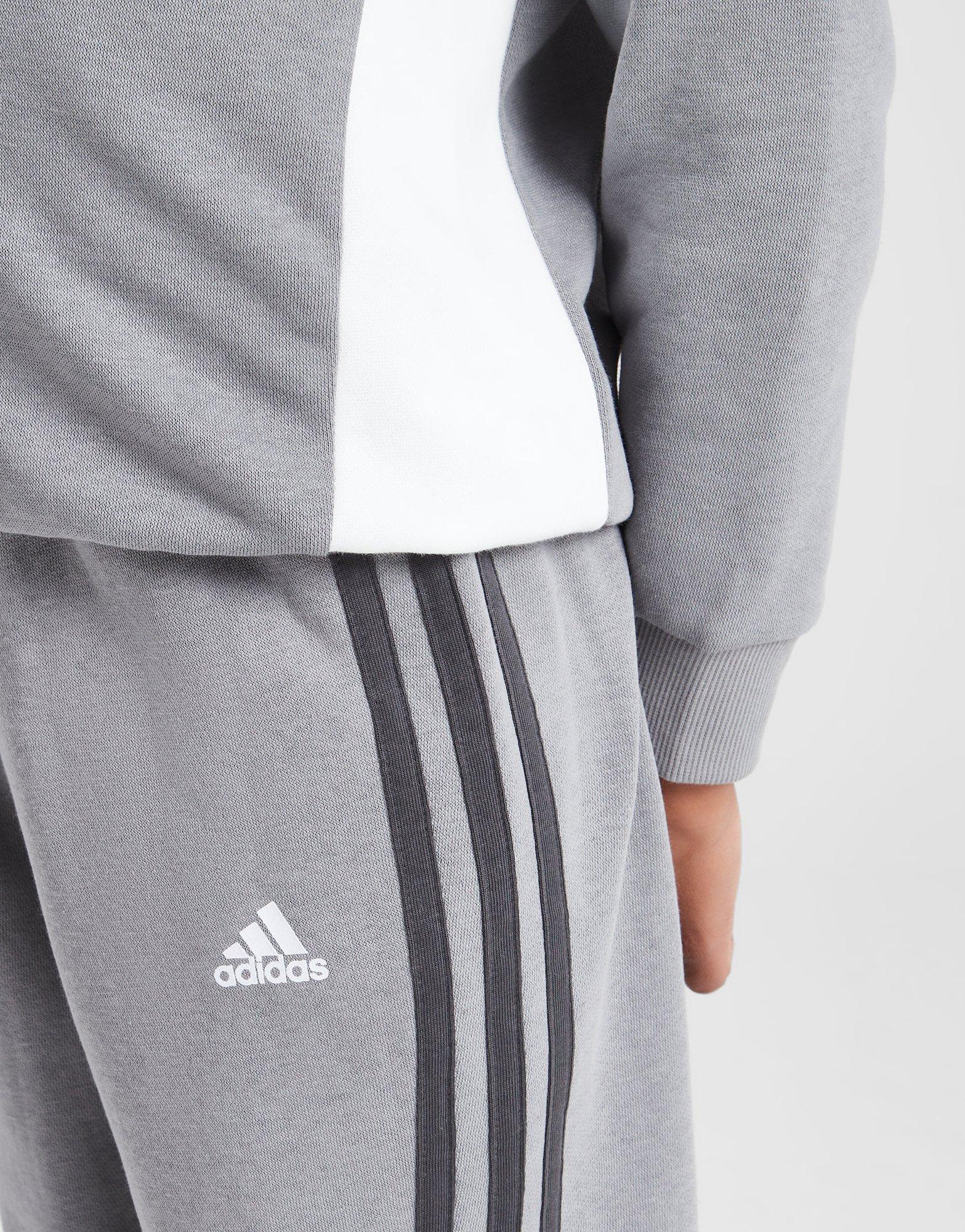 Дитячі спортивні костюми ADIDAS КОМПЛЕКТ CREW SUIT LK B IS6353 Сірий