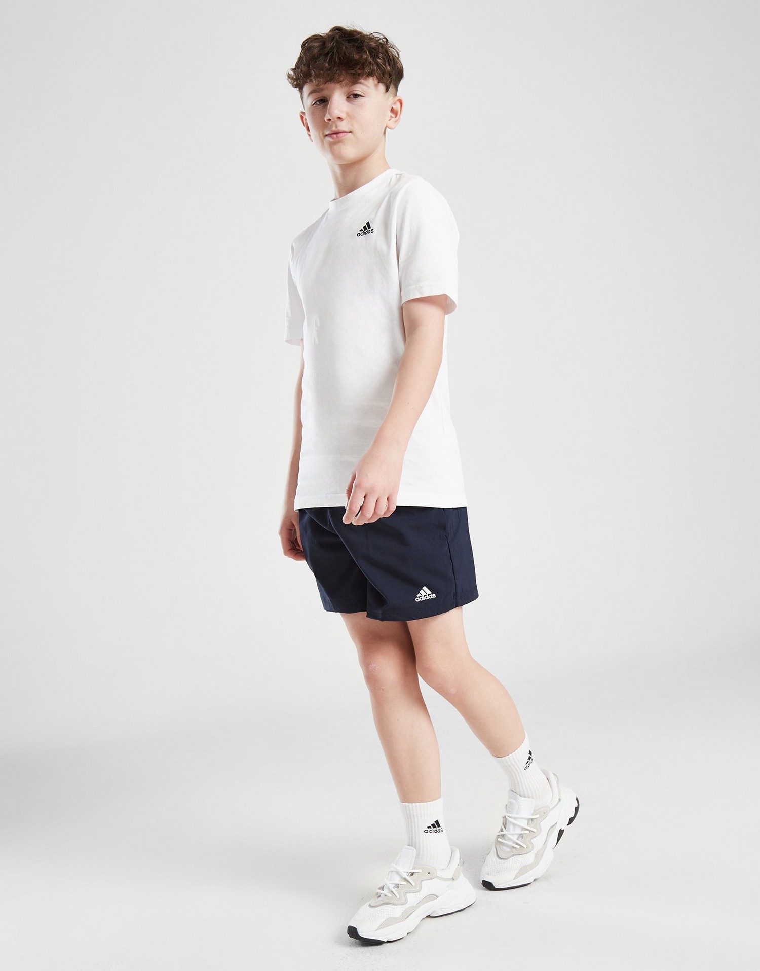 adidas Szorty Core Wvn Shrt Nnvy/wht