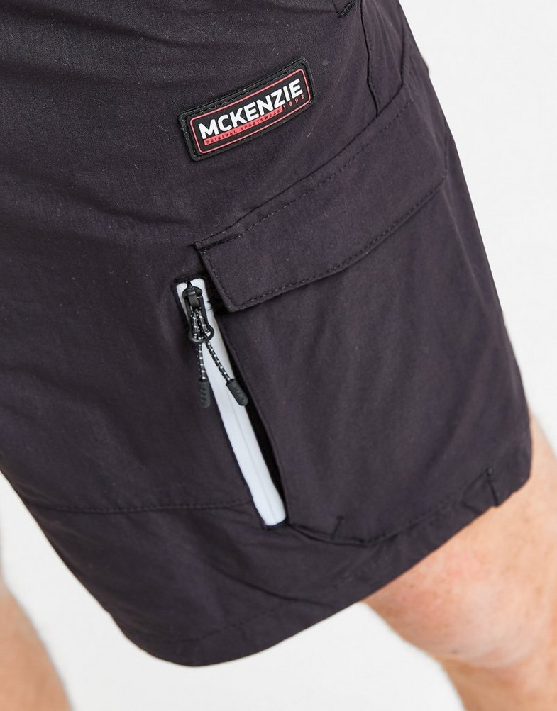 Чоловічі шорти MCKENZIE ШОРТИ CEALUS CRG SHT BLK MCKTM16184007 Чорний