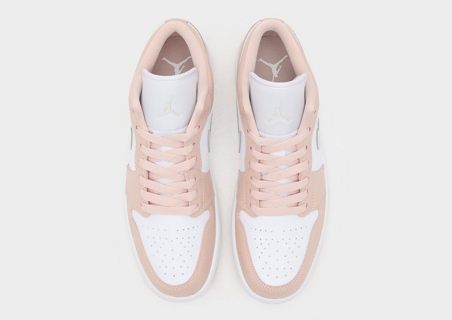 Adidași de damă AIR JORDAN 1 LOW  DC0774-120 Roz