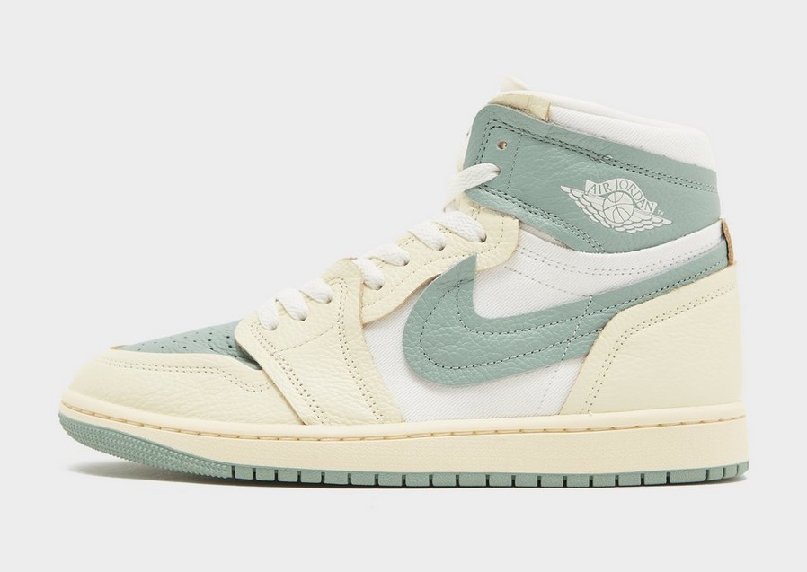 Női sneakers WMNS AIR JORDAN 1 MM HIGH