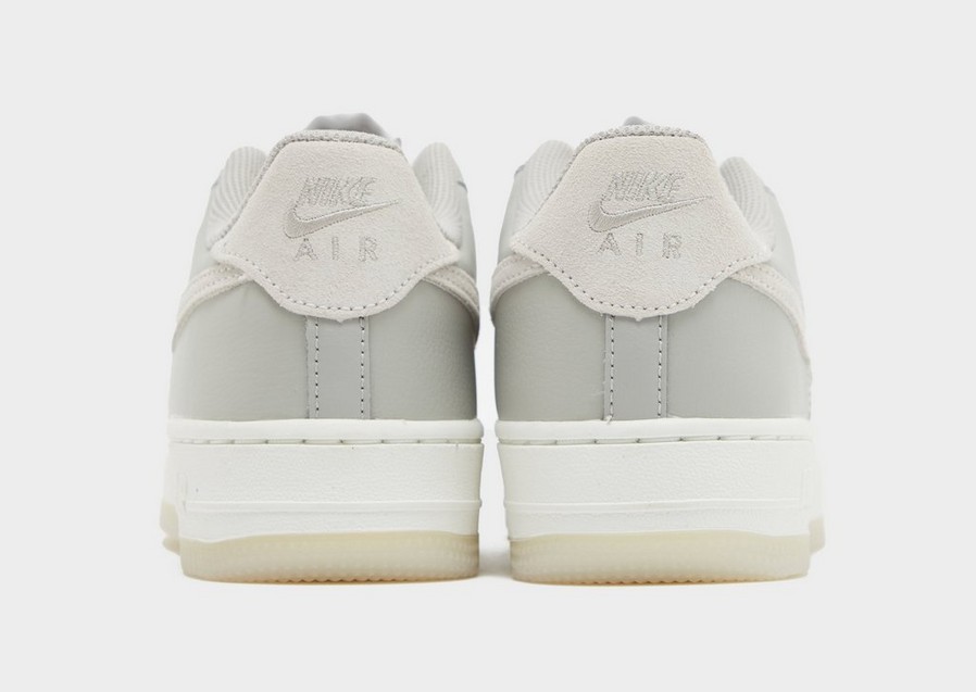 Detské tenisky NIKE AIR FORCE 1 LV8 5 BG HF5349-001 Bílá