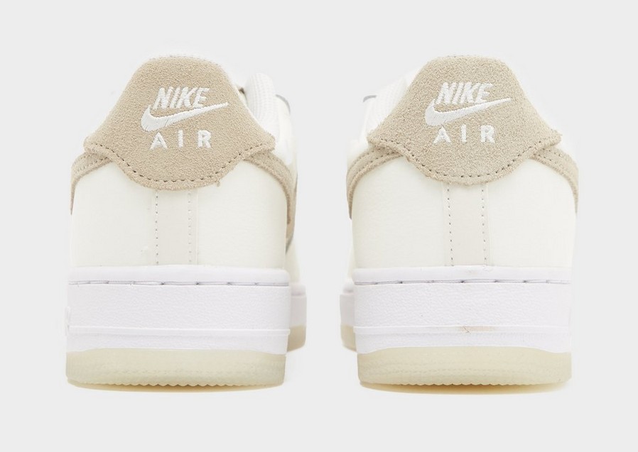 Детски маратонки NIKE AIR FORCE 1 LV8  HF5349-100 Каки