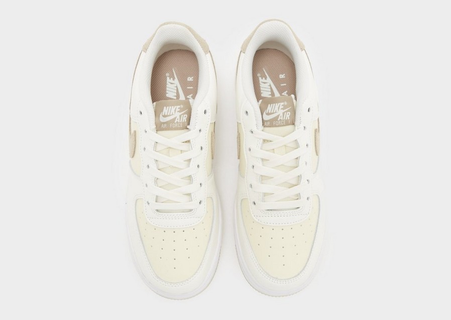Детски маратонки NIKE AIR FORCE 1 LV8  HF5349-100 Каки