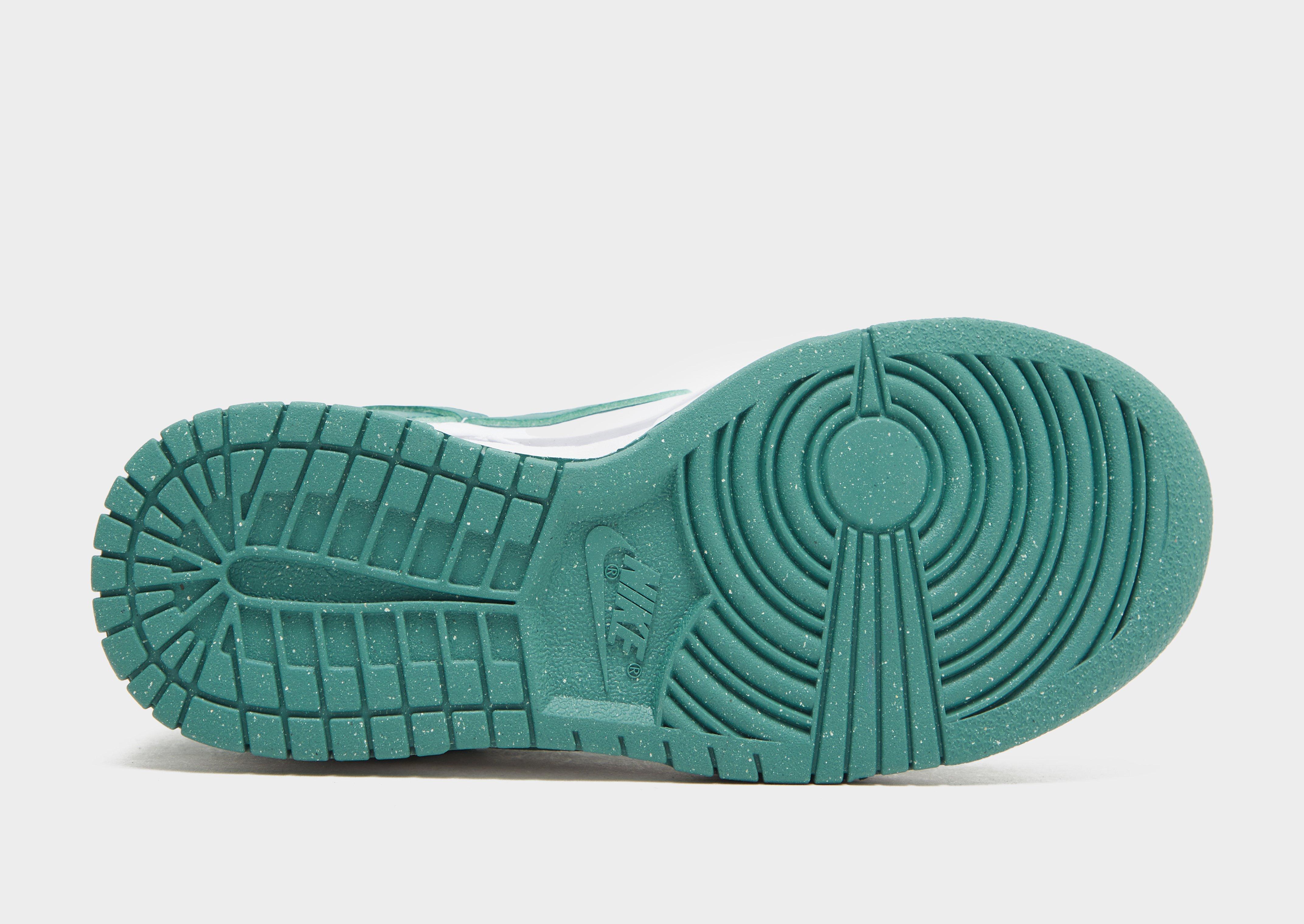 Жіночі кросівки NIKE DUNK LOW  DD1873-107 Білий