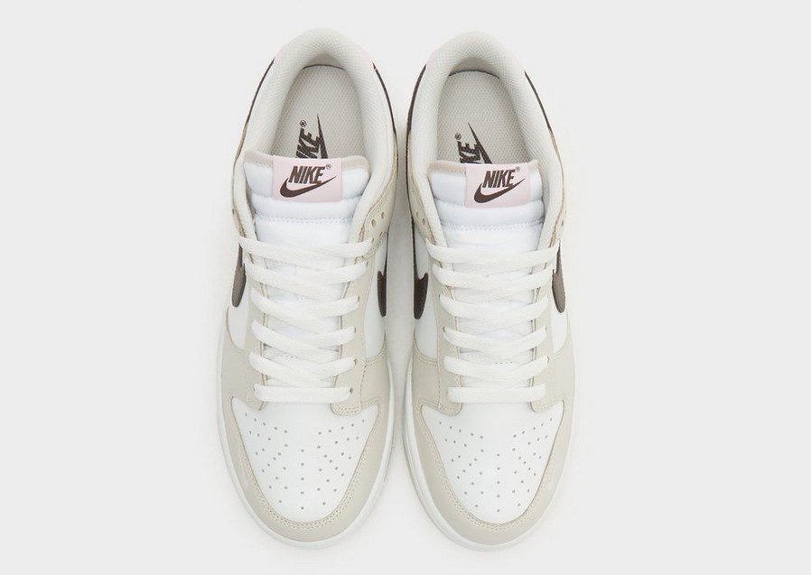 Buty sneakersy damskie NIKE W DUNK LOW HF9990-100 Beżowy