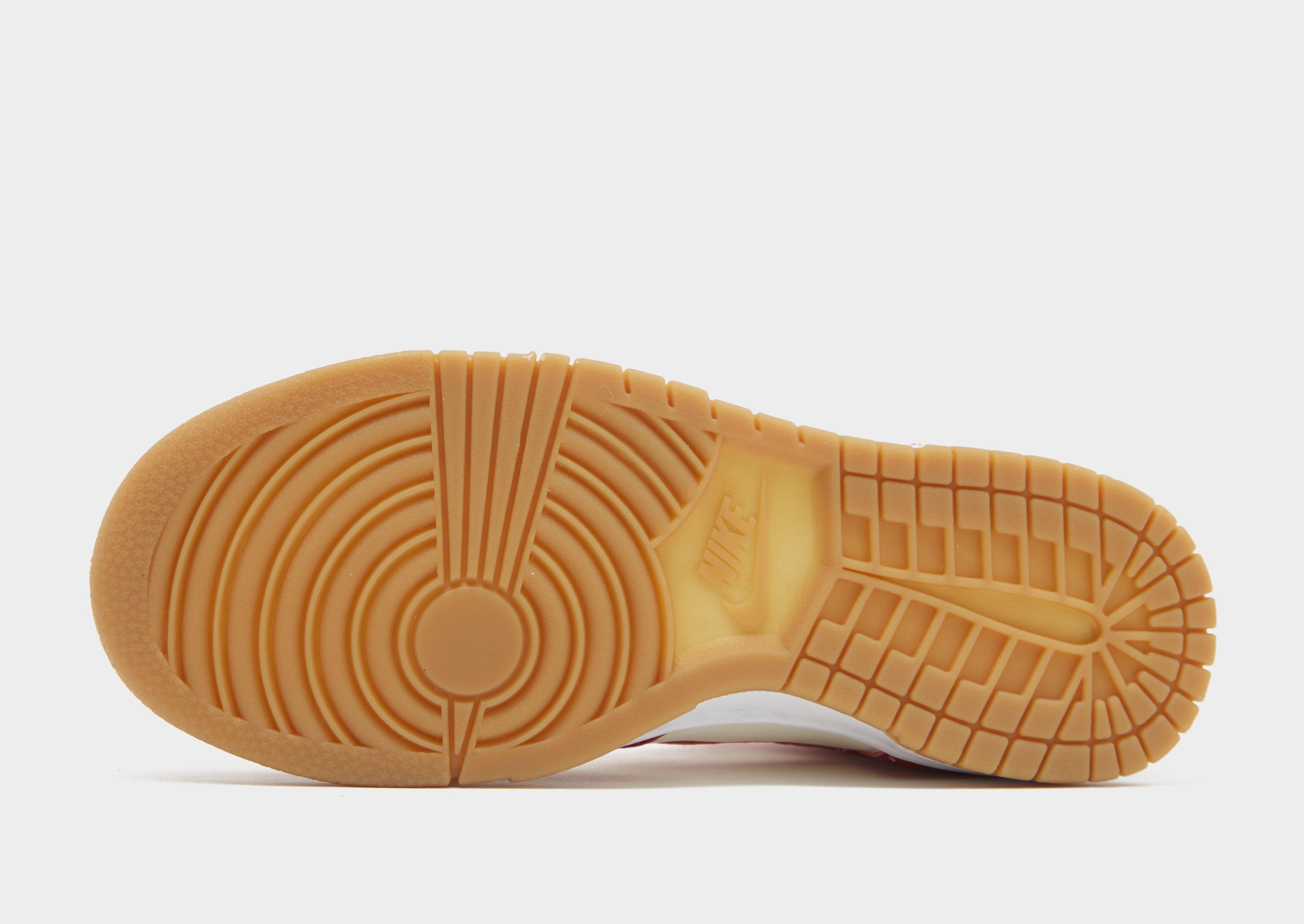 Kedai moterims NIKE DUNK HIGH DD1869-114 Raudona