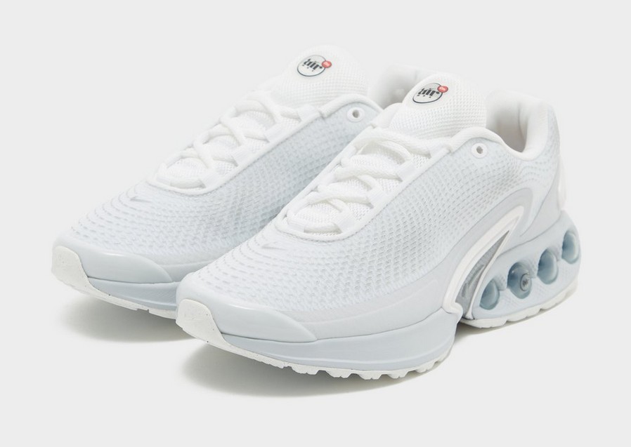 Дамски обувки NIKE W AIR MAX DN FJ3145-100 Бял