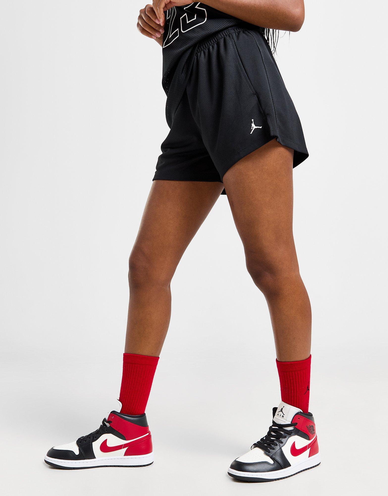 Női rövidnadrág RÖVIDNADRÁG W JORDAN SPT MESH SHORT SLD BLACK/WHITE FN5162-010 Fekete