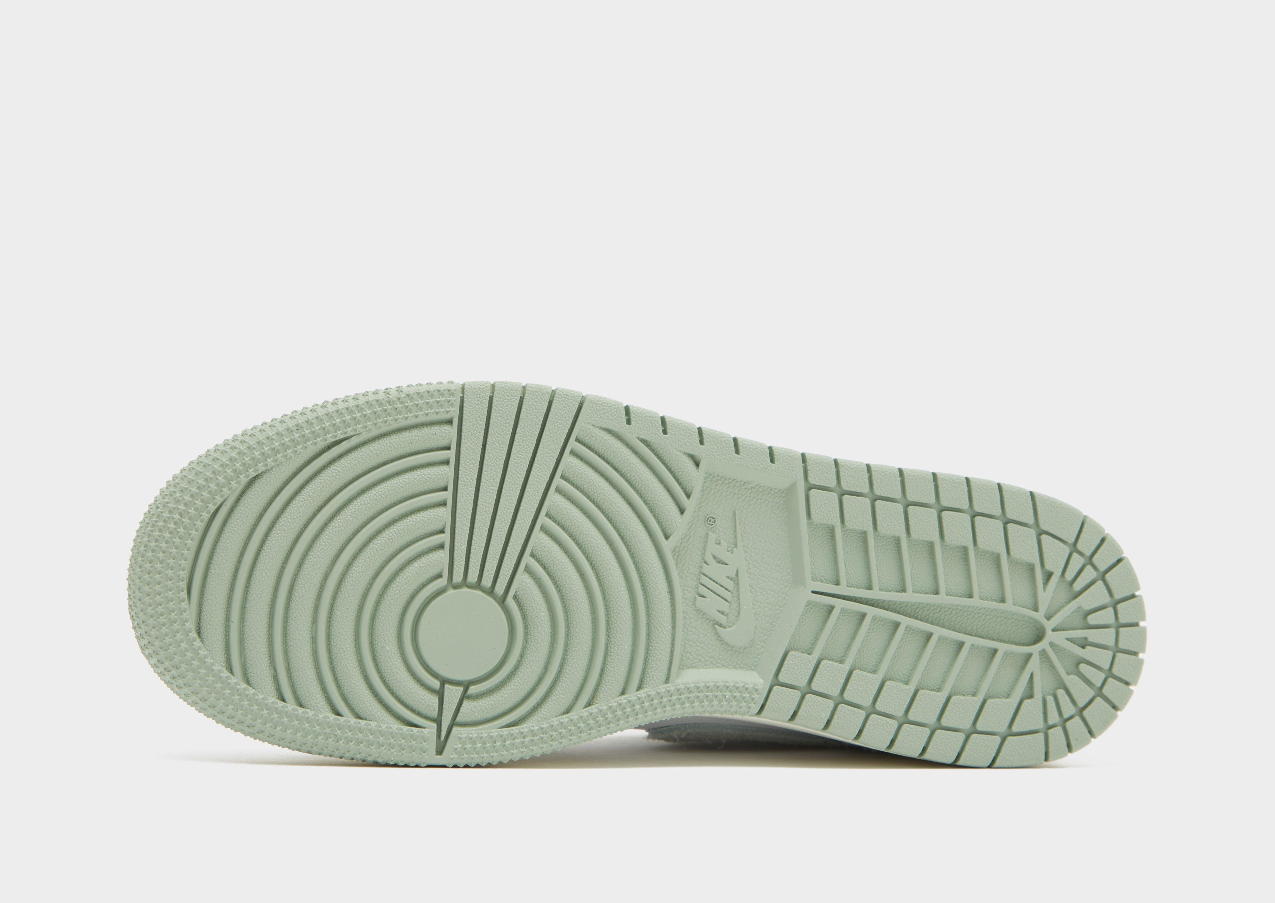 Детски маратонки AIR JORDAN 1 LOW SE BG FN9137-131 Зелен