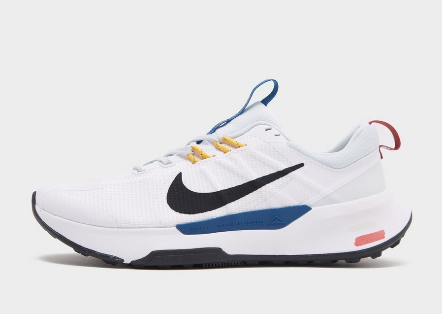 Adidași pentru bărbați NIKE JUNIPER TRAIL 2 NN DM0822-104 Alb