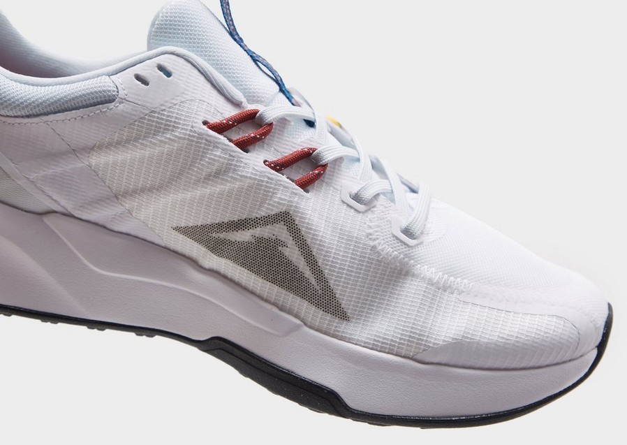 Adidași pentru bărbați NIKE JUNIPER TRAIL 2 NN DM0822-104 Alb