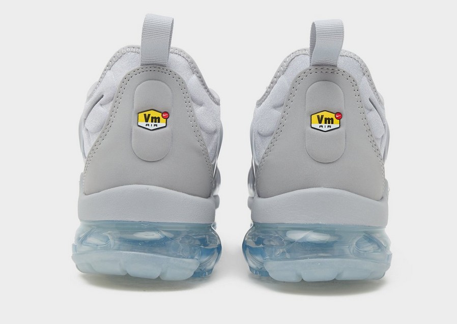 Buty sneakersy męskie NIKE AIR VAPORMAX PLUS