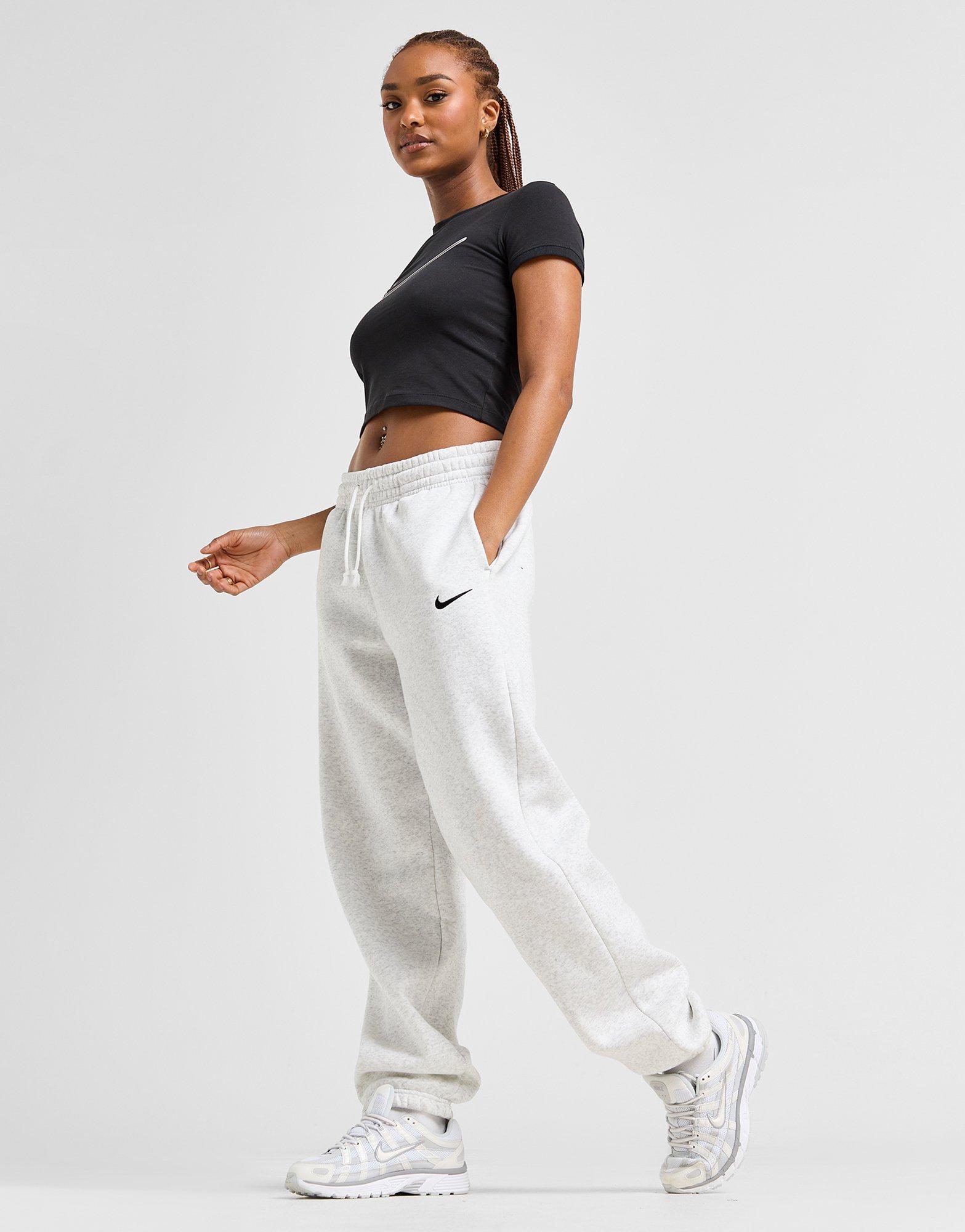 Дамски панталон NIKE ПАНТАЛОНИ W NSW PHNX FLC HR OS PANT 2 FZ5996-051 Сив