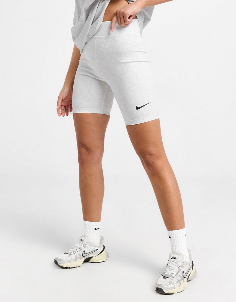 Дамски шорти NIKE ШОРТИ W NSW NK CLSC HR 8IN SHORT DV7797-051 Сив