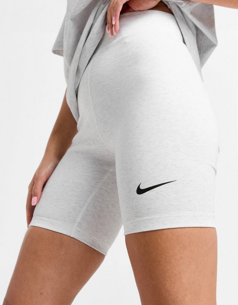 Дамски шорти NIKE ШОРТИ W NSW NK CLSC HR 8IN SHORT DV7797-051 Сив