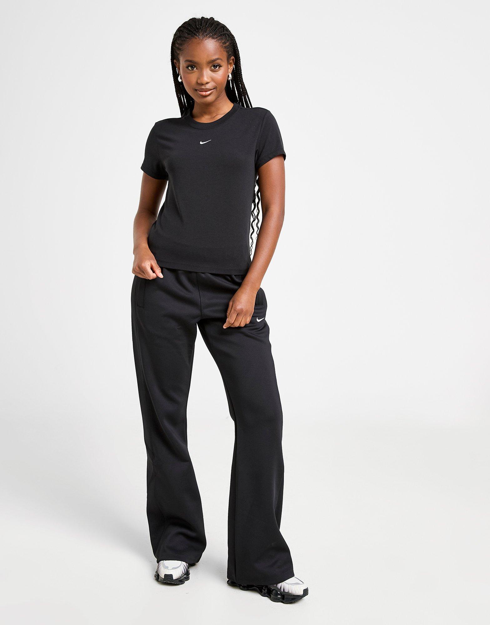 Dámské tričko NIKE TRIČKO W NSW NK CHLL KNT MD CRP FV5508-010 Černá