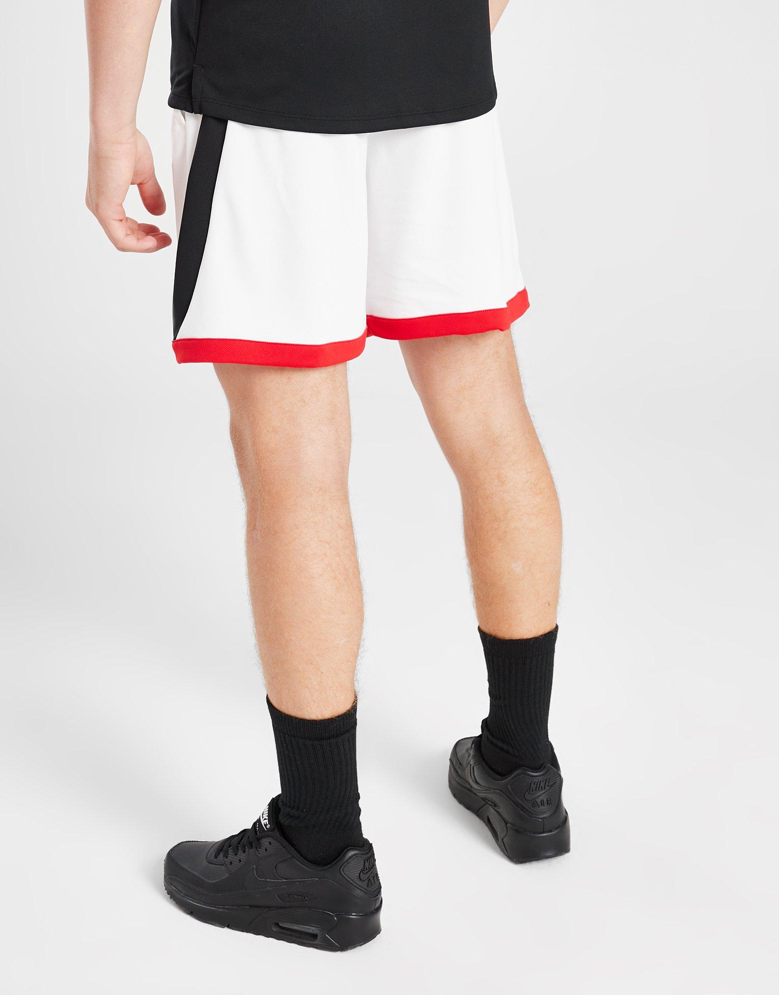 Gyerek rövidnadrág NIKE RÖVIDNADRÁG B NK DF MULTI+ SWOOSH SHORT B FV0269-100 Fehér