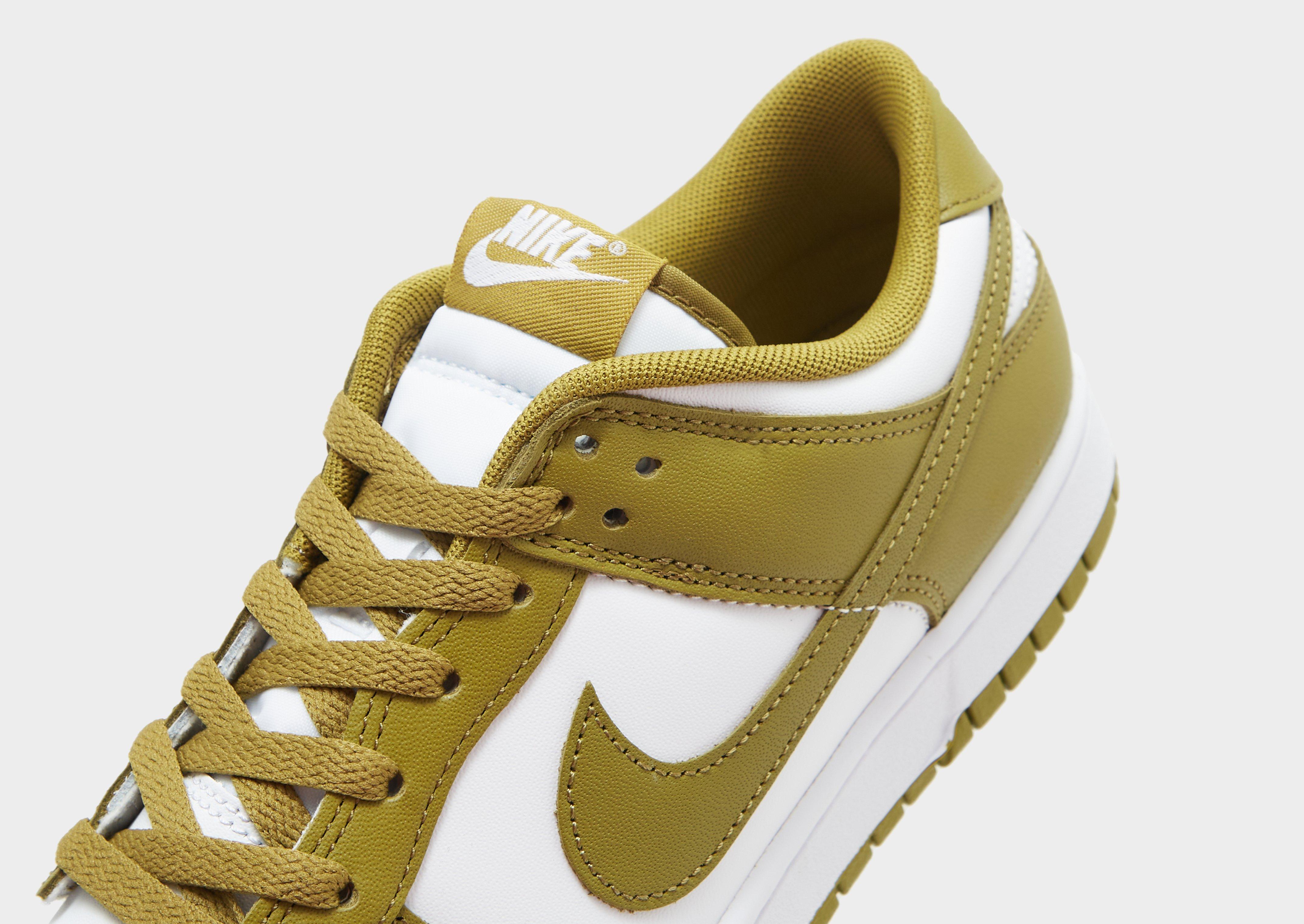 Kedai vyrams NIKE DUNK LOW RETRO BTTYS DV0833-105 Balta