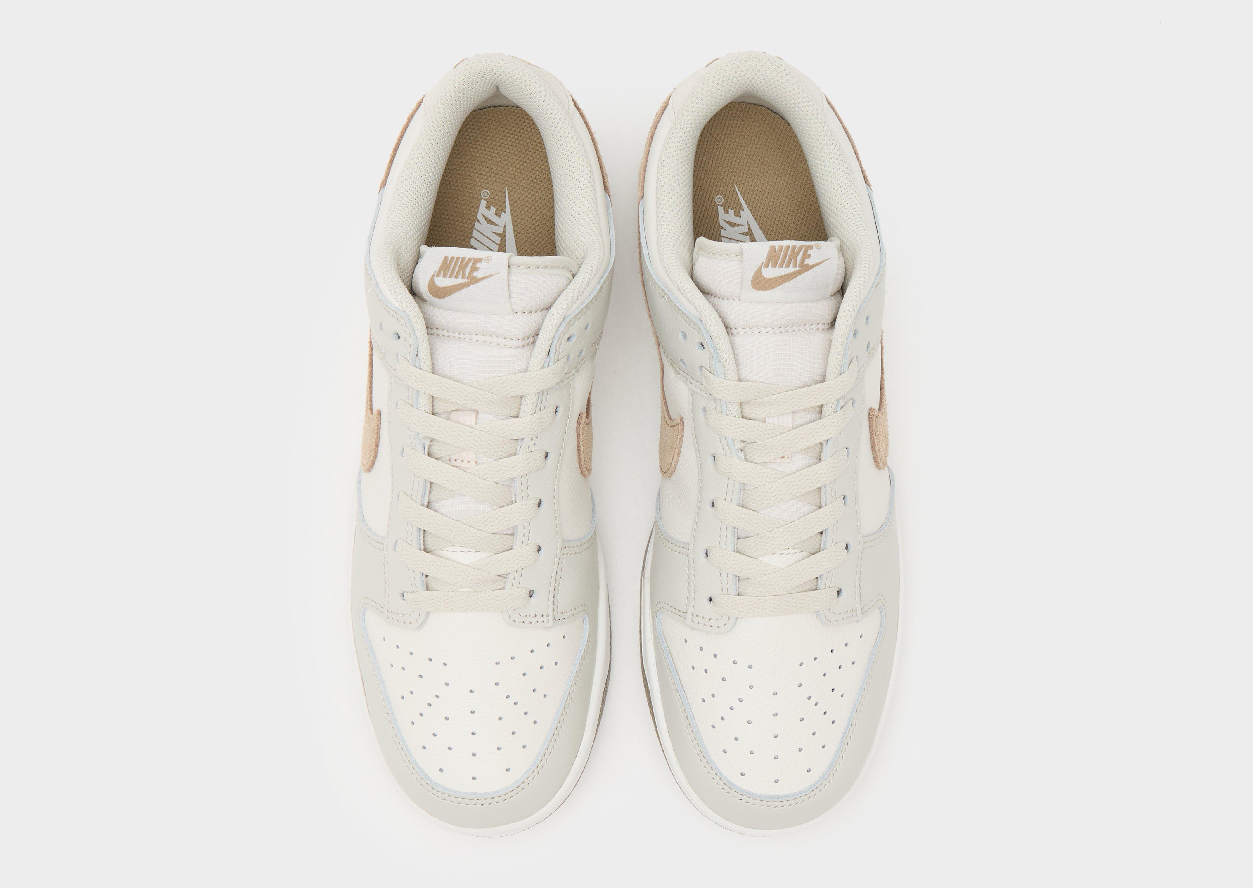 Мъжки маратонки NIKE DUNK LOW RETRO SE ESS+ FJ4188-001 Бежов