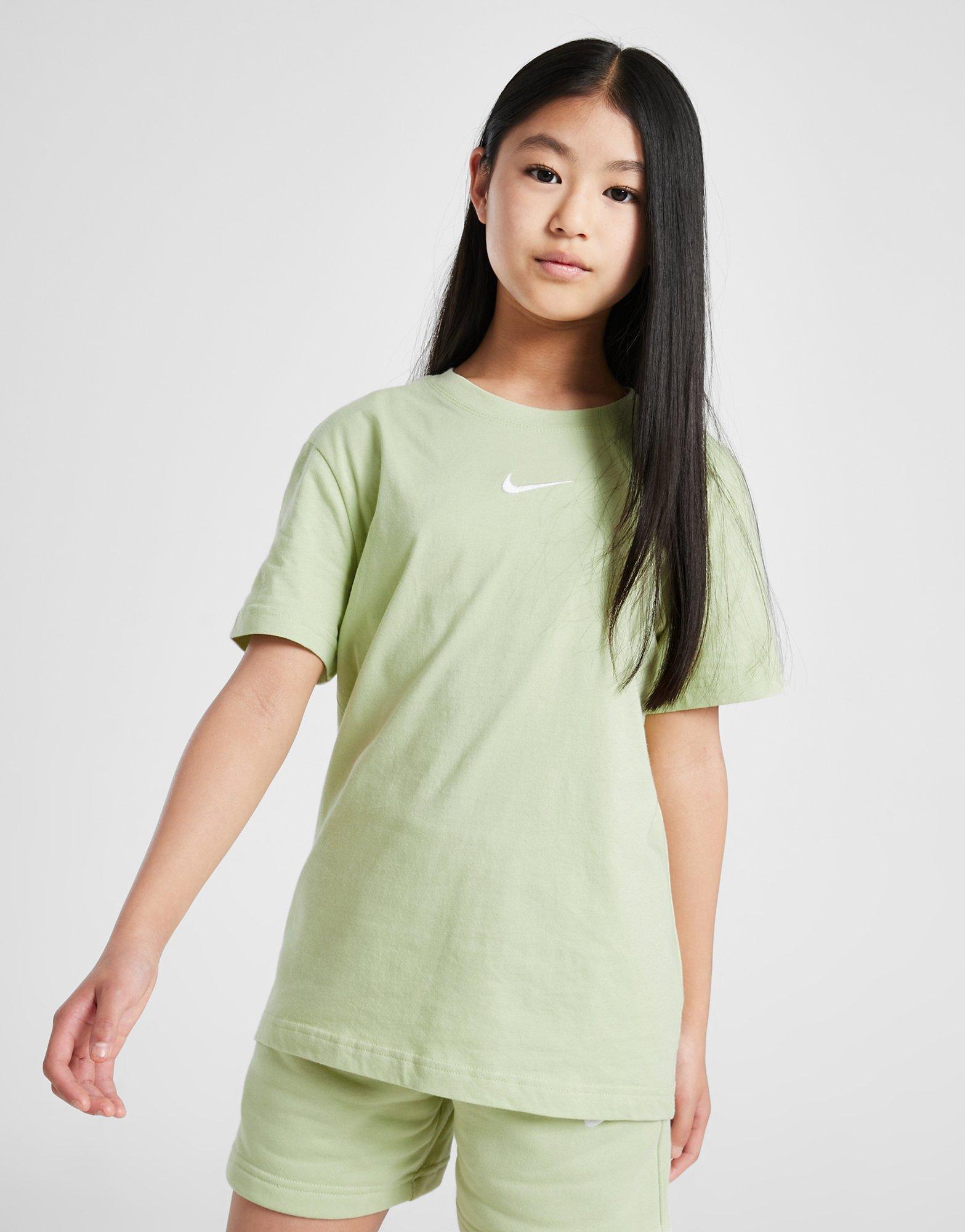 Дитячі футболки NIKE ФУТБОЛКА G NSW TEE ESSNTL BF GIRL DA6918-371 Зелений