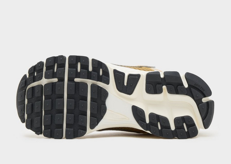 Kedai moterims NIKE W VOMERO 5 GLD HF7723-001 Pilka