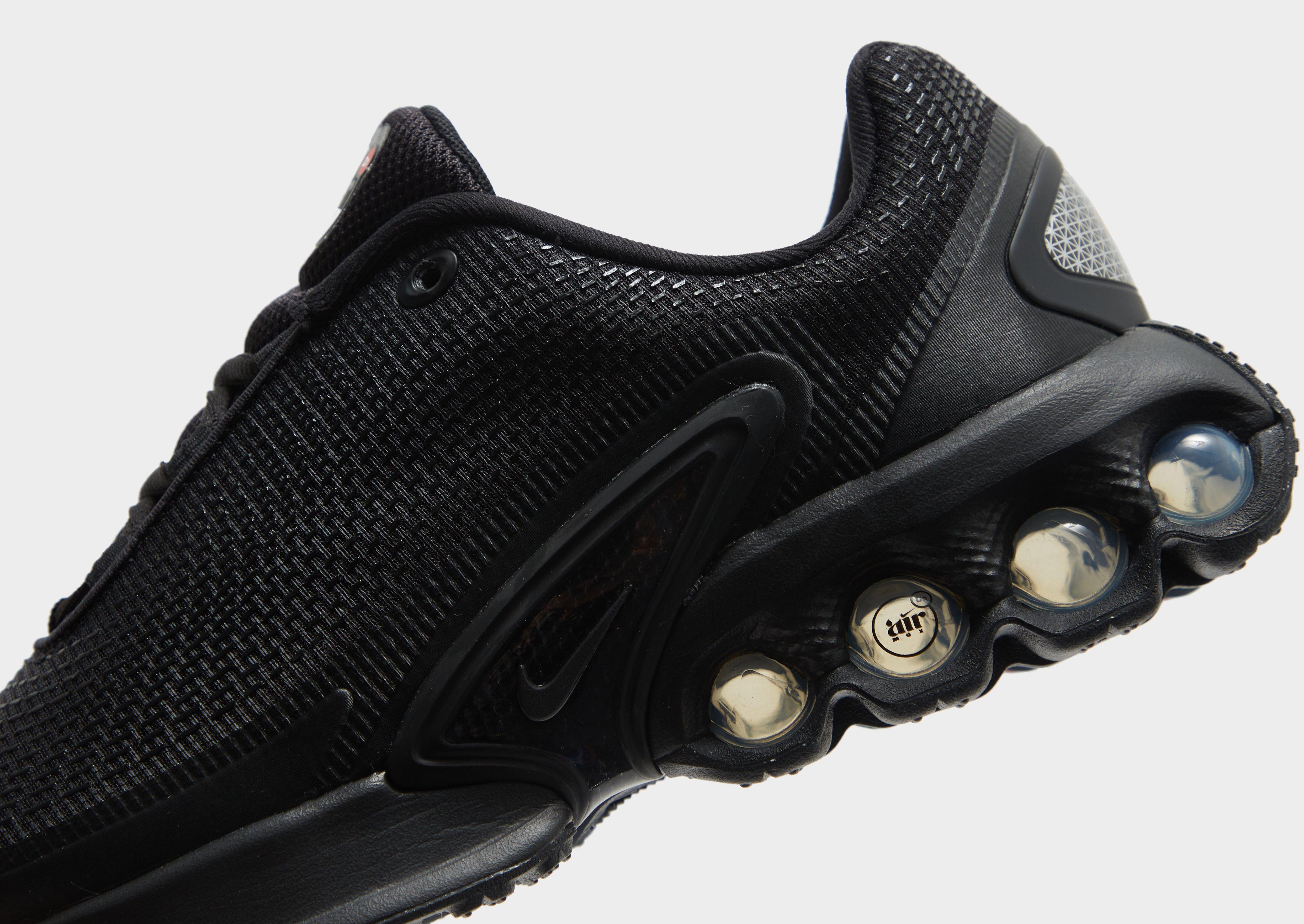 Gyerek sneakers NIKE AIR MAX DN BG FB8987-004 Fekete