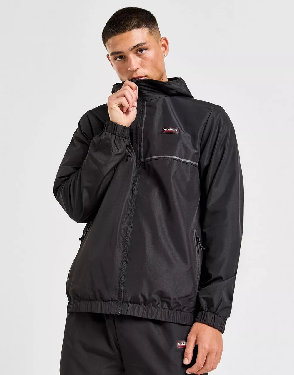 MCKENZIE КОФТА З КАПЮШОНОМ CASTLE WVN JKT BLK-BLK, фото 1 з 6
