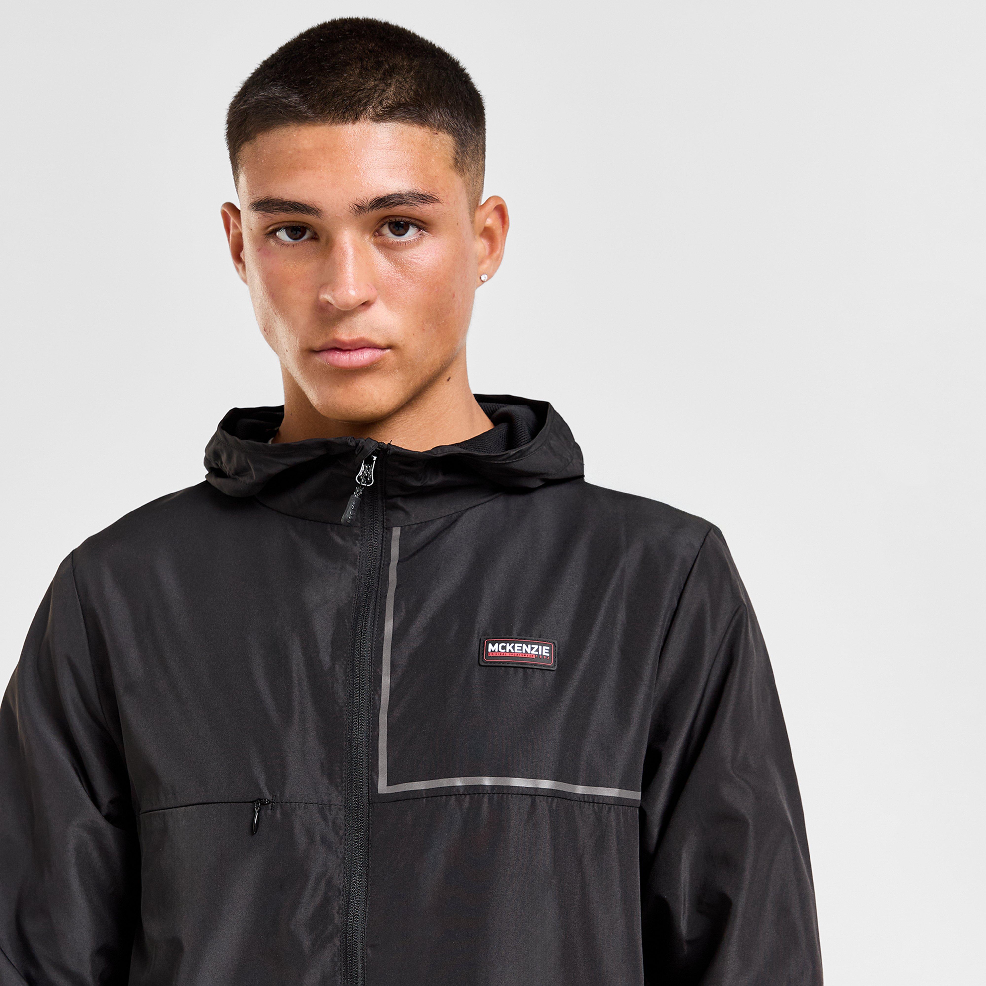 Férfi pulóverek MCKENZIE PULÓVER KAPUCNIS CASTLE WVN JKT BLK-BLK