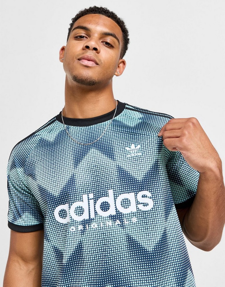 Чоловічі футболки ADIDAS ФУТБОЛКА FTB AOP TEE JF0682 Зелений