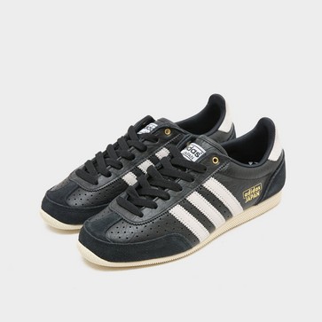 Kedai moterims ADIDAS JAPAN