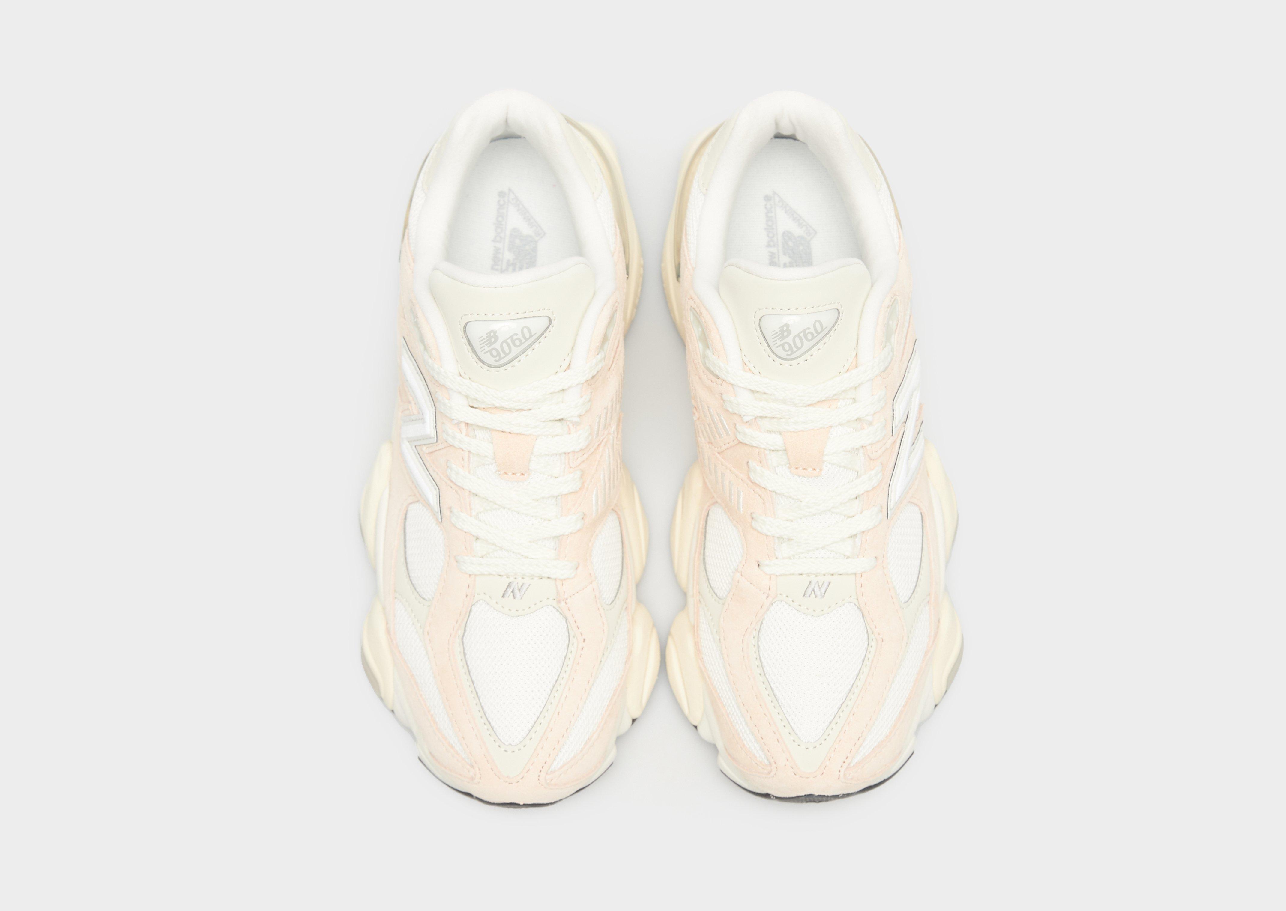 Дамски обувки NEW BALANCE 9060 U9060WNA Оранжев