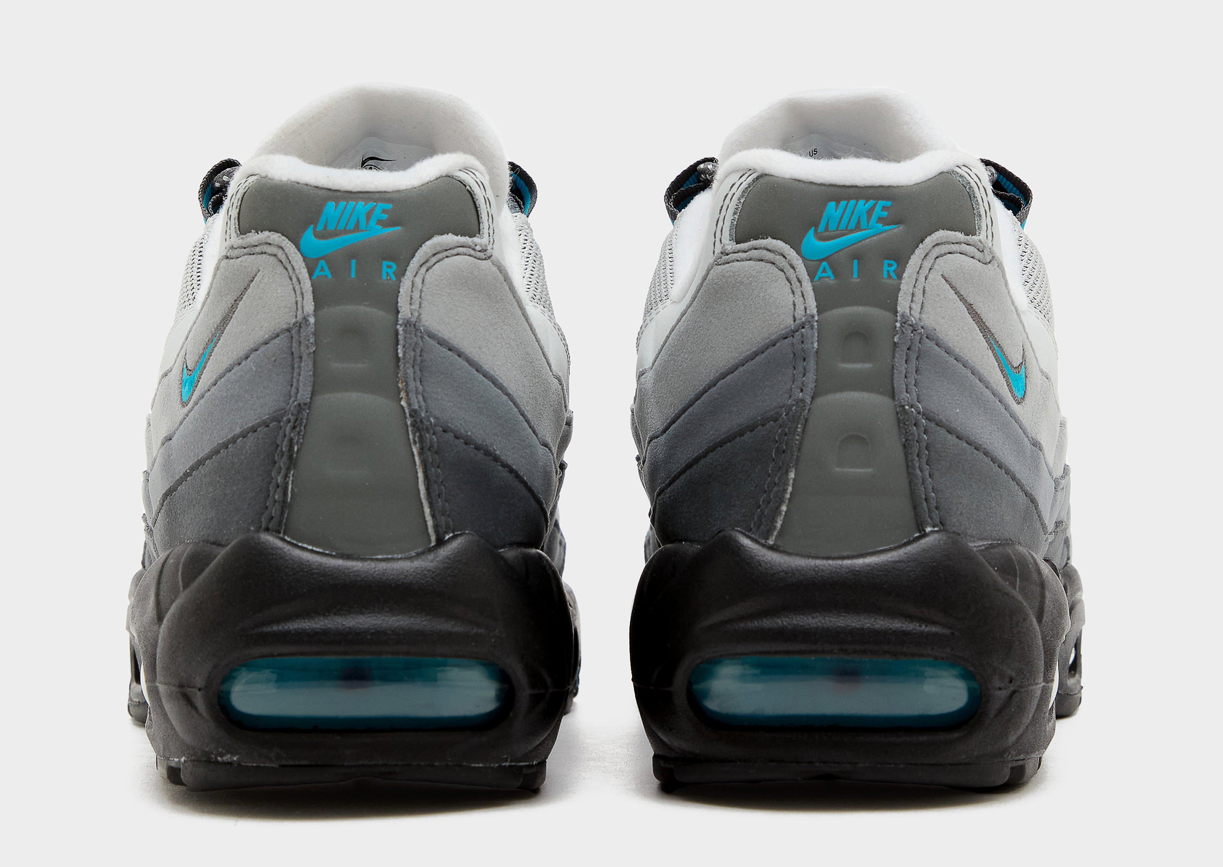 Adidași pentru bărbați NIKE AIR MAX 95 JD HM0622-003 Gri