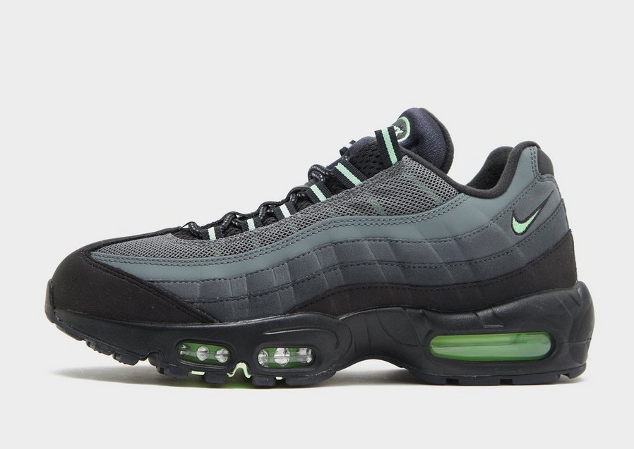 Kedai vyrams NIKE AIR MAX 95 JD HM0622-001 Juoda