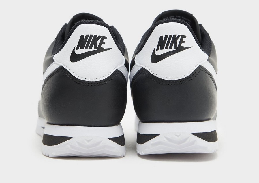 Adidași pentru bărbați NIKE CORTEZ DM4044-001 Negru