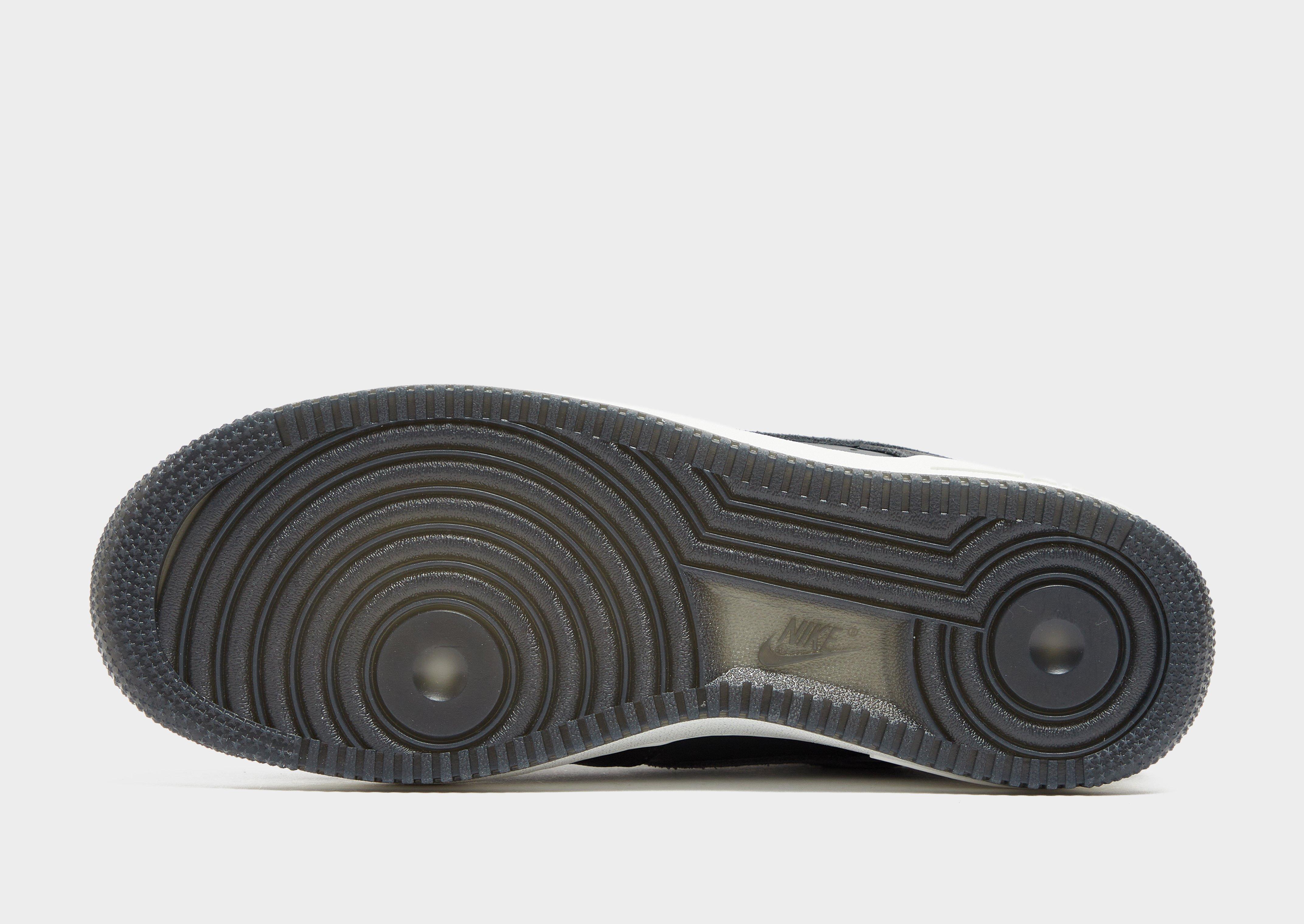 Pánske tenisky NIKE AIR FORCE 1 '07 LV8  FJ4170-004 Černá