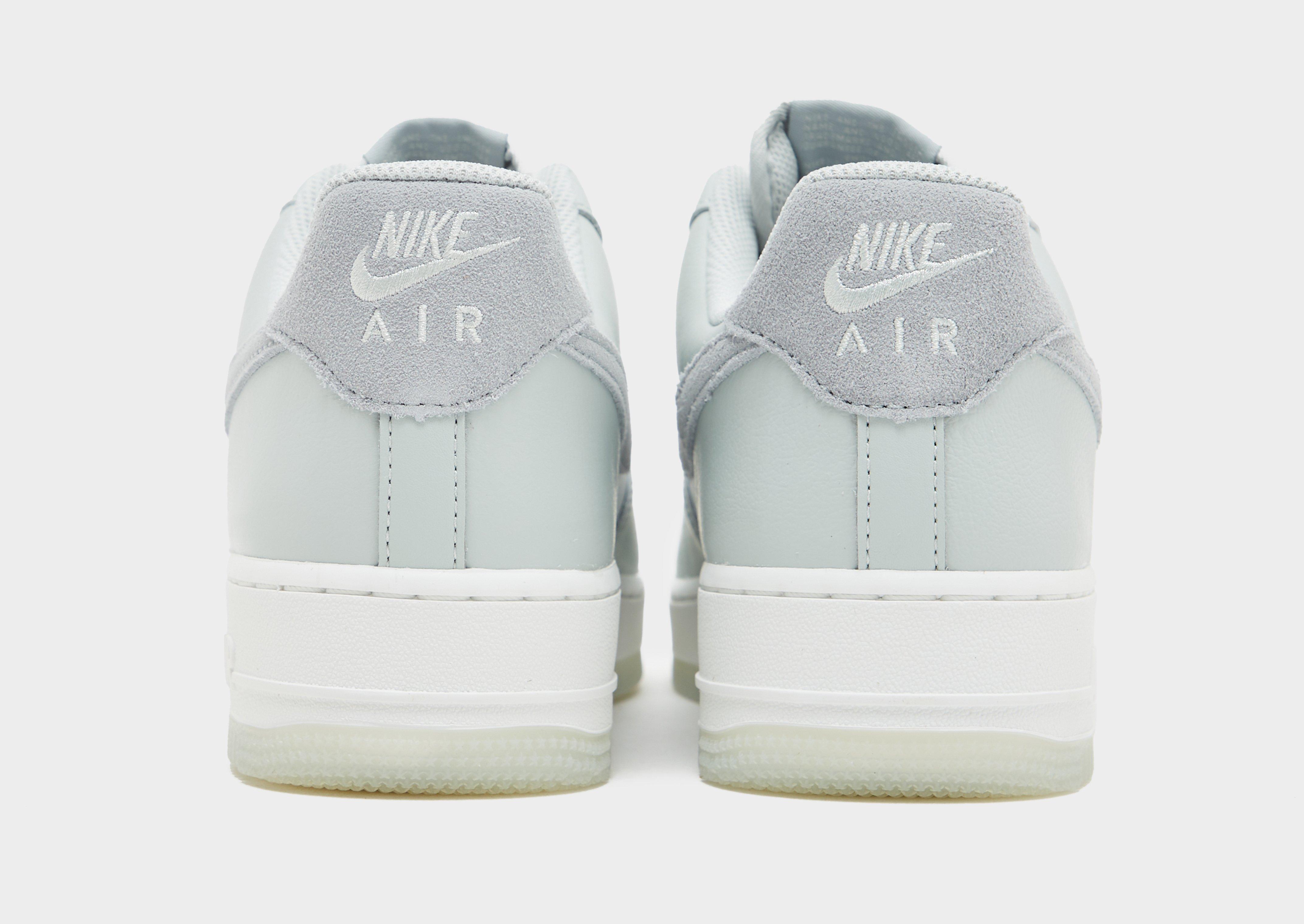 Мъжки маратонки NIKE AIR FORCE 1 '07 LV8  FJ4170-003 Сив