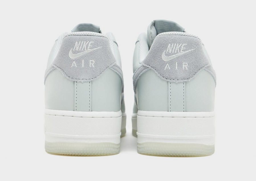 Adidași pentru bărbați NIKE AIR FORCE 1 '07 LV8 