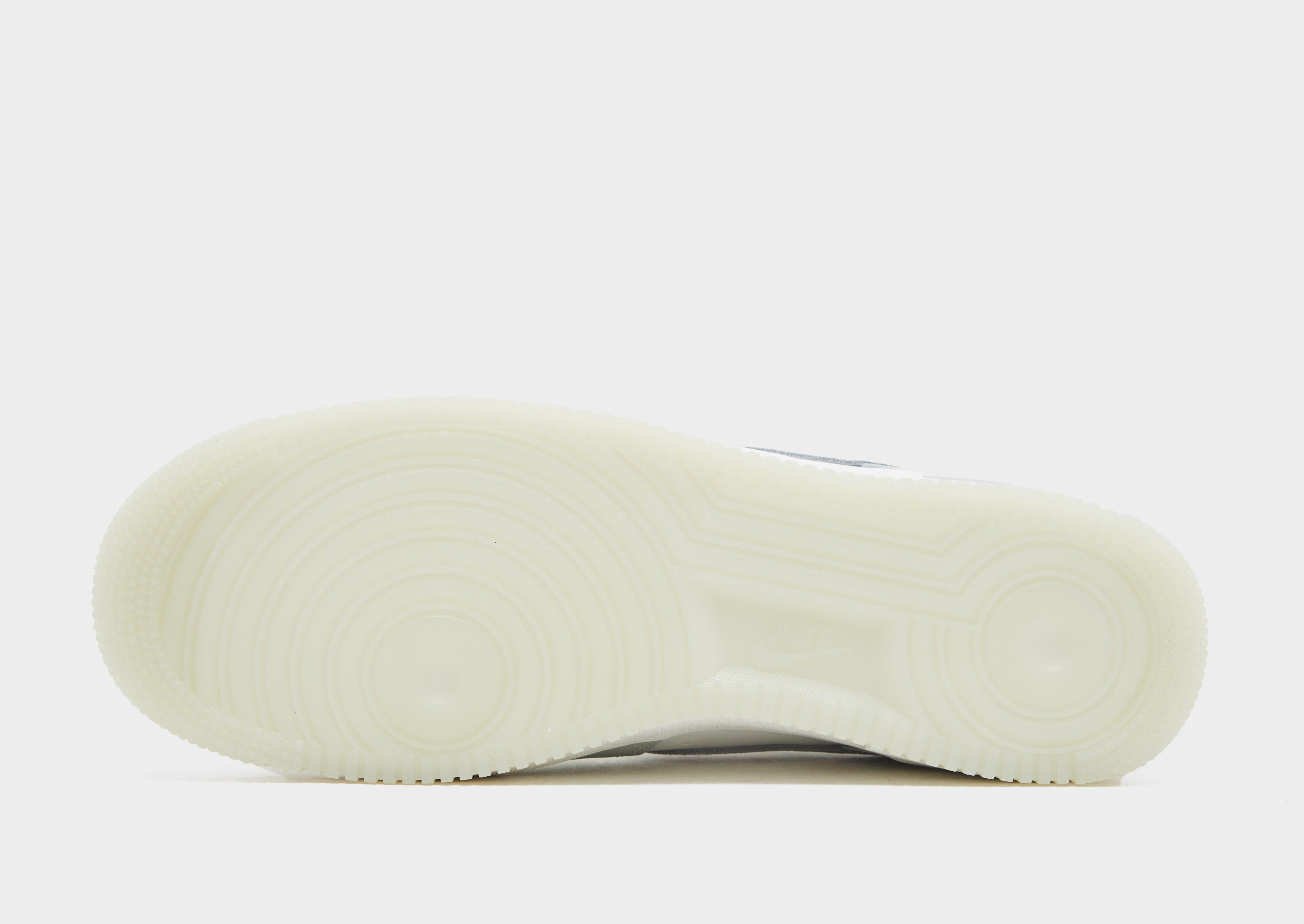 Мъжки маратонки NIKE AIR FORCE 1 '07 LV8  FJ4170-003 Сив