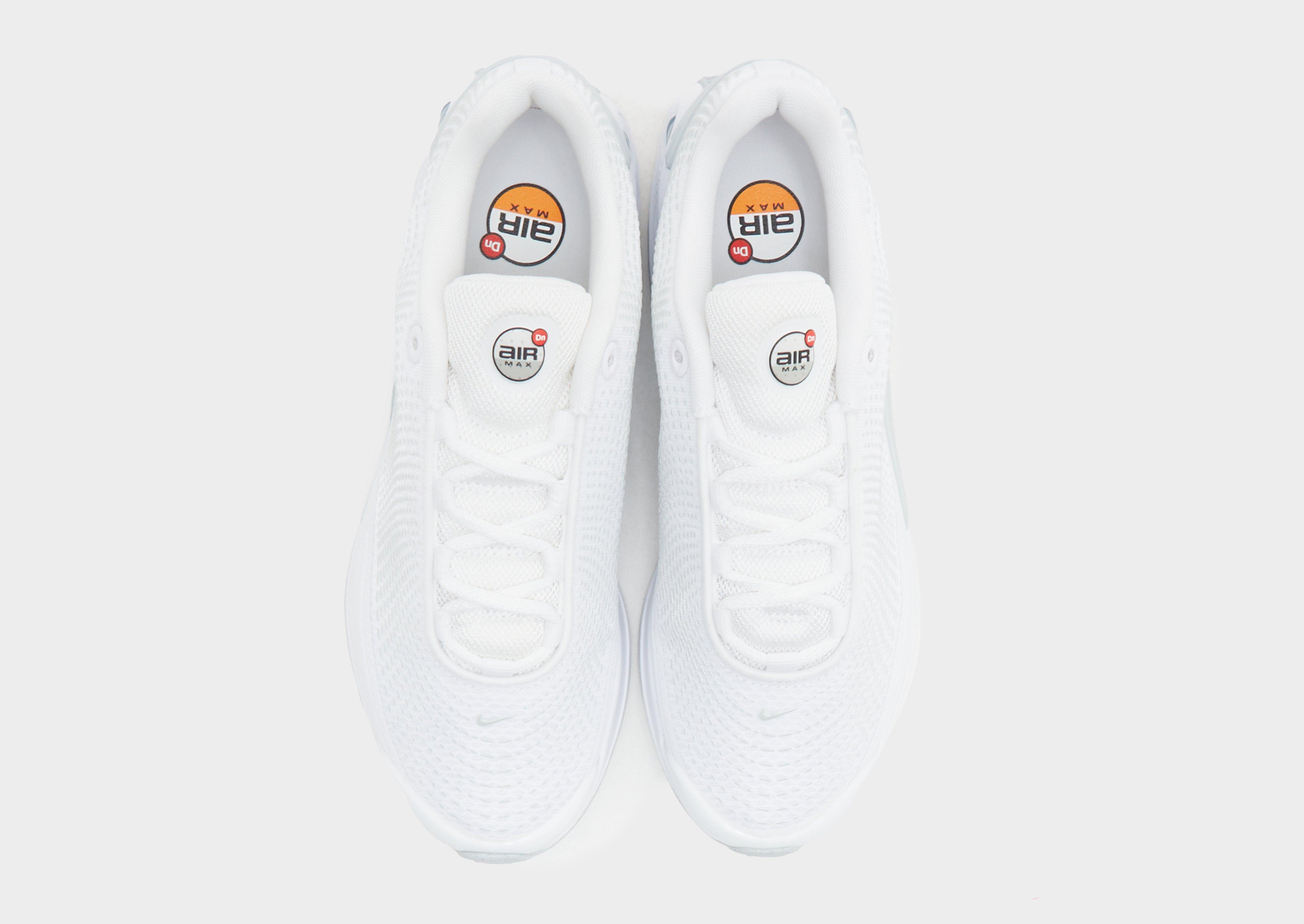 Дамски обувки NIKE W AIR MAX DN FJ3145-102 Бял