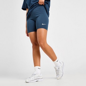 Pantaloni scurți pentru femei NIKE PANTALONI SCURȚI W NSW NK CLSC HR 8IN SHORT