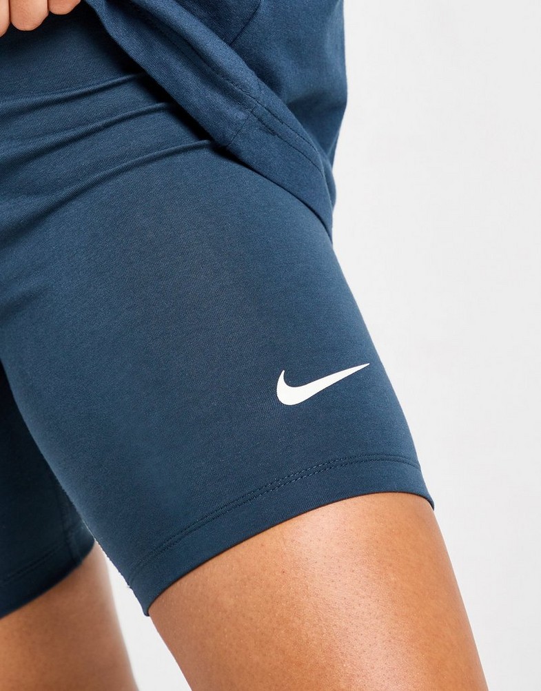 Dámské kraťasy NIKE ŠORTKY  W NSW NK CLSC HR 8IN SHORT DV7797-478 Tmavě modrá