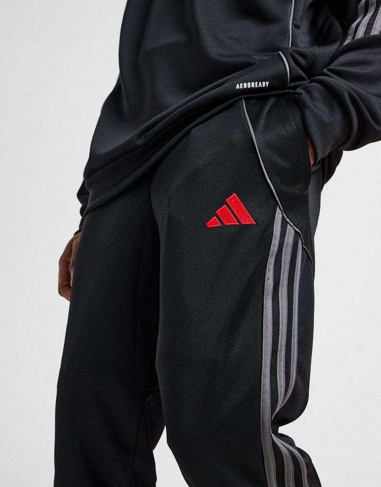 Чоловічі штани ADIDAS ШТАНИ TIRO PANT BLK/RED JI8911 Чорний