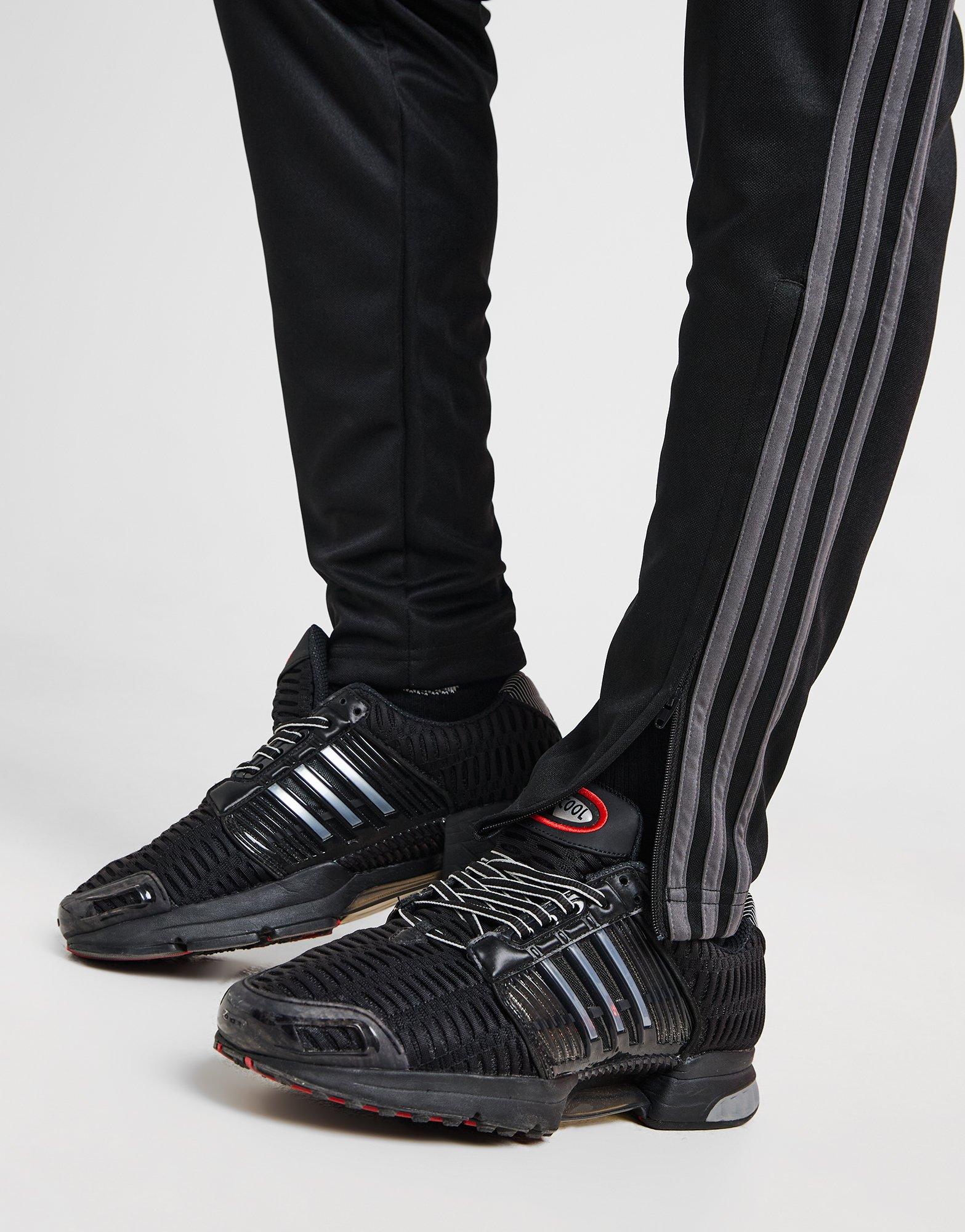 Чоловічі штани ADIDAS ШТАНИ TIRO PANT BLK/RED JI8911 Чорний